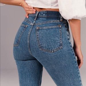 Abercrombie and Fitch curve love the skinny high rise